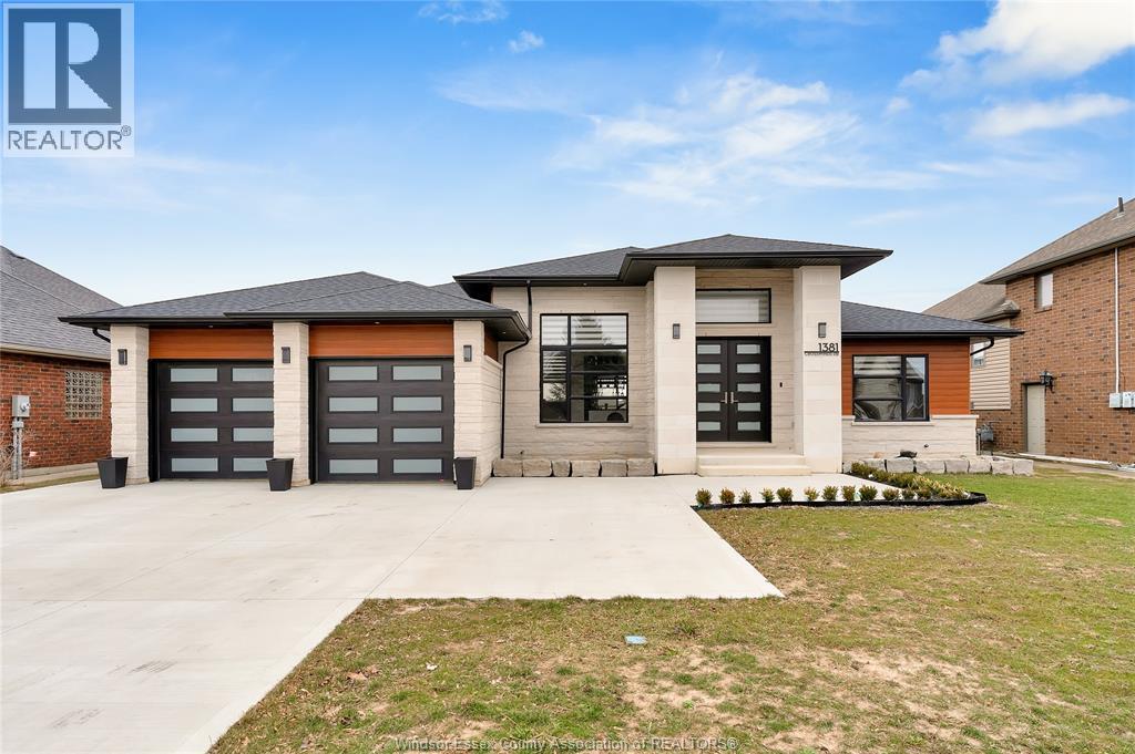 Single Family — 1381 Crosswinds, Lakeshore, Ontario