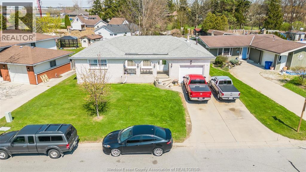 Single Family — 12 Bennie Avenue, Leamington, Ontario