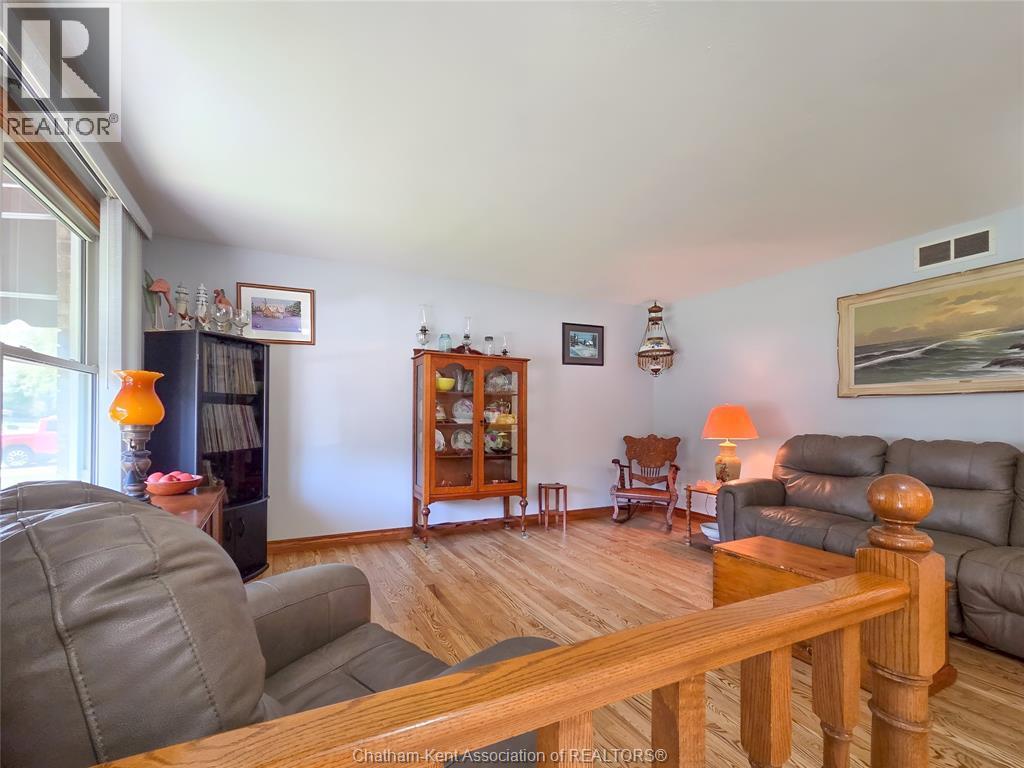 93 Gregory Drive, Chatham — photograph 3