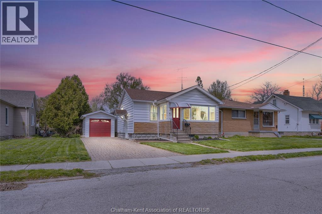 65 Wilson Avenue, Chatham — photograph 2