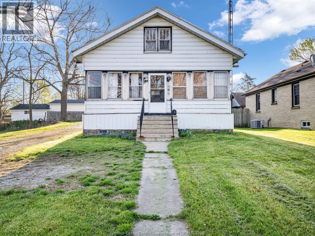 Single Family — 83 Division Street, Kingsville, Ontario