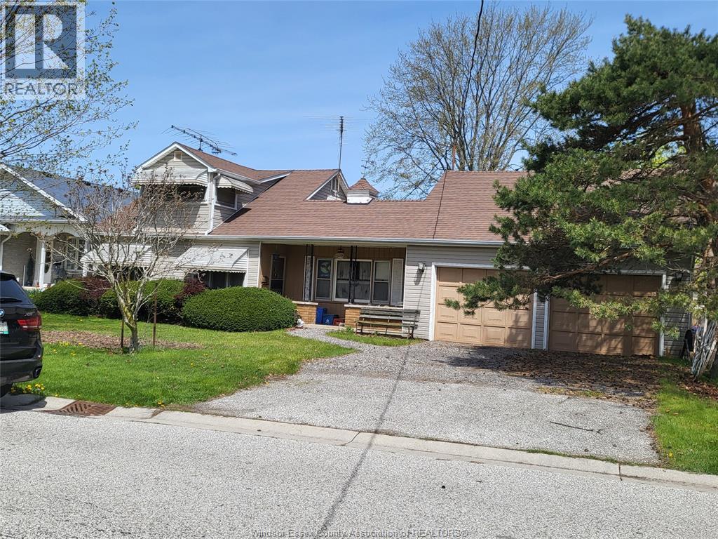 Single Family — 504 Lake Drive, Kingsville, Ontario