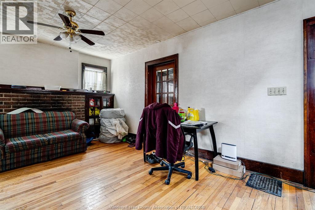 360 Rankin, Windsor — photograph 3