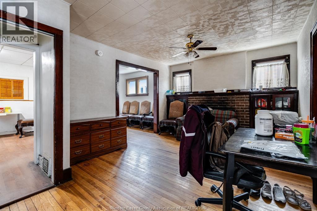 360 Rankin, Windsor — photograph 2