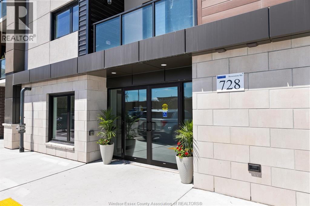 728 Brownstone #506, Lakeshore — photograph 3