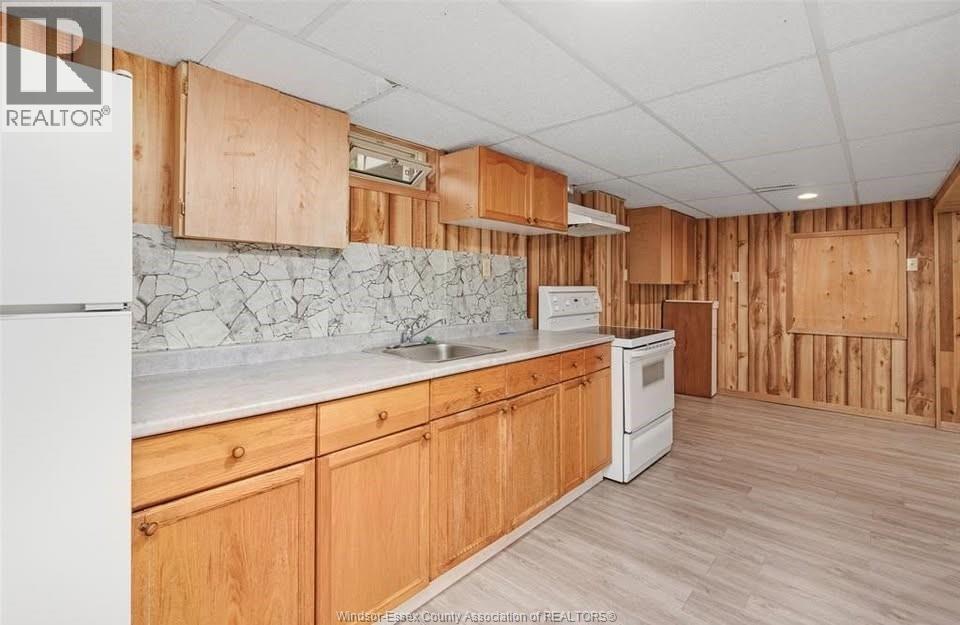 9597 Avery Lane #2, Windsor — photograph 3