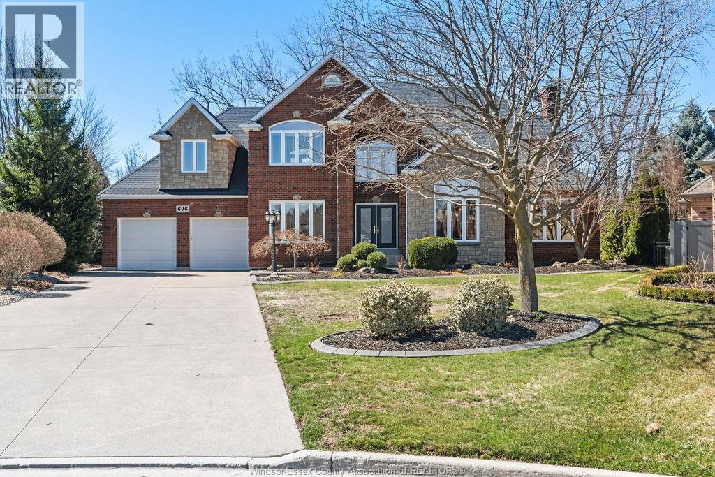 Single Family — 696 George Kennedy Way, Lakeshore, Ontario