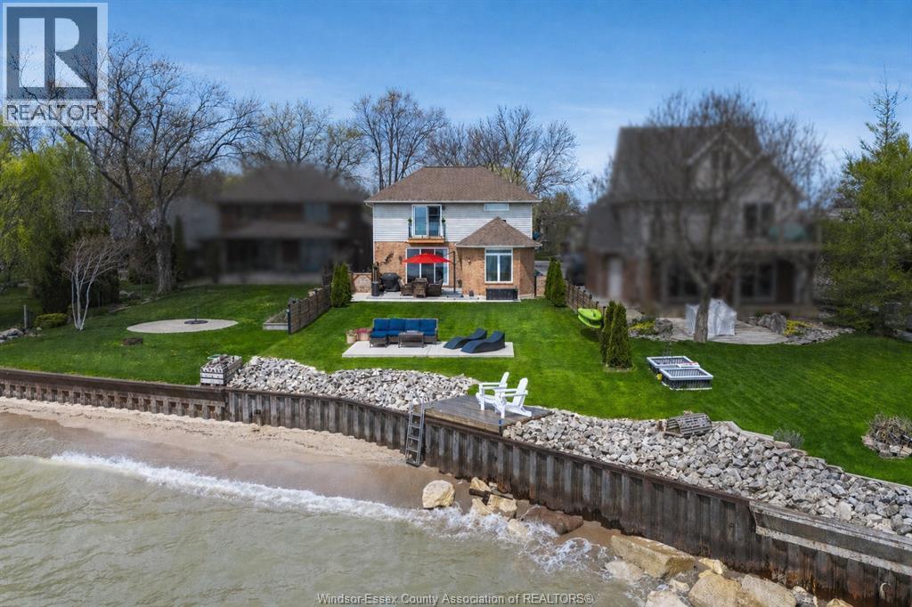 Single Family — 533 Cumberland Way, Colchester, Ontario