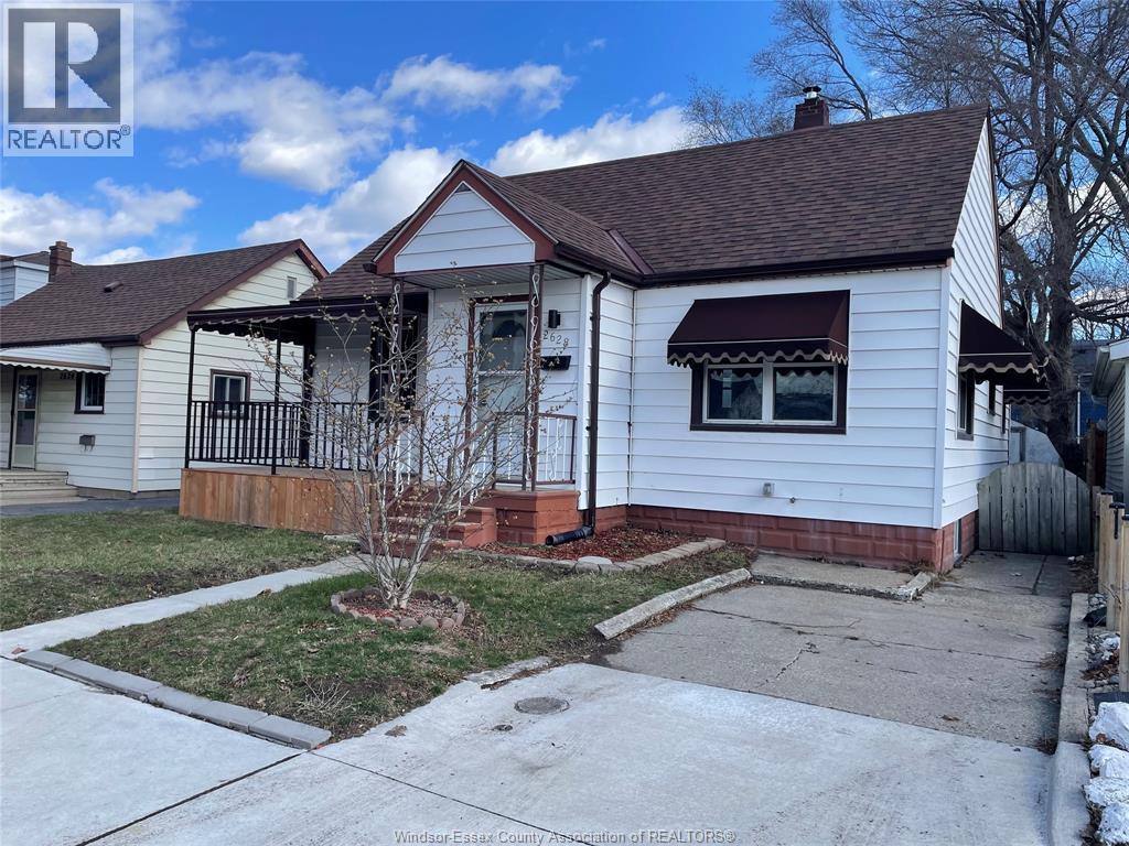 2628 Alexis, Windsor — photograph 3