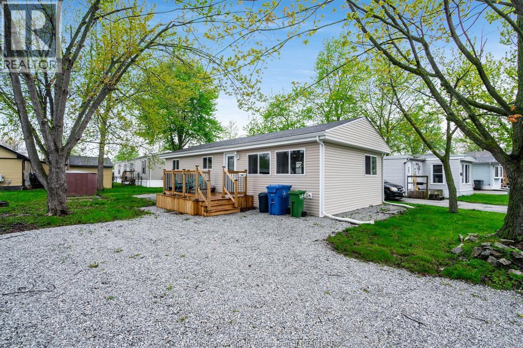 Single Family — 209 Dana Drive, Essex, Ontario