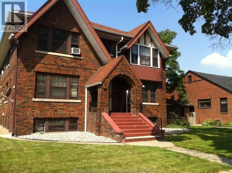 1287 Kildare #5, Windsor — primary photograph