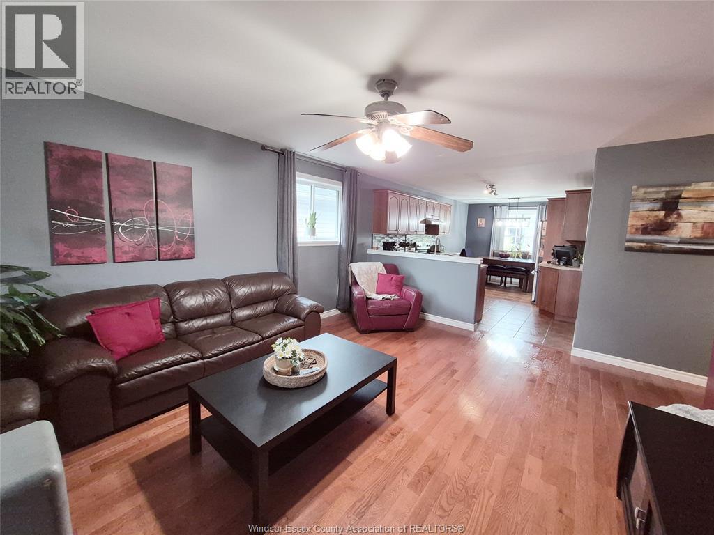 2514 Duneshill Avenue, Windsor — photograph 3