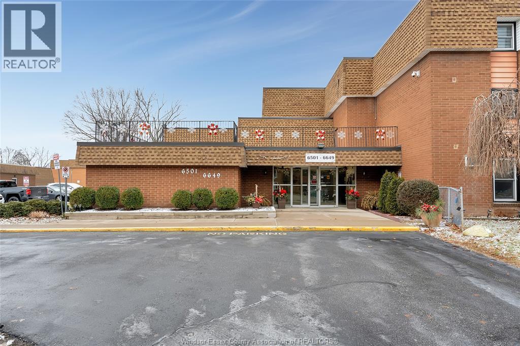 6635 Thornberry #387, Windsor — primary photograph
