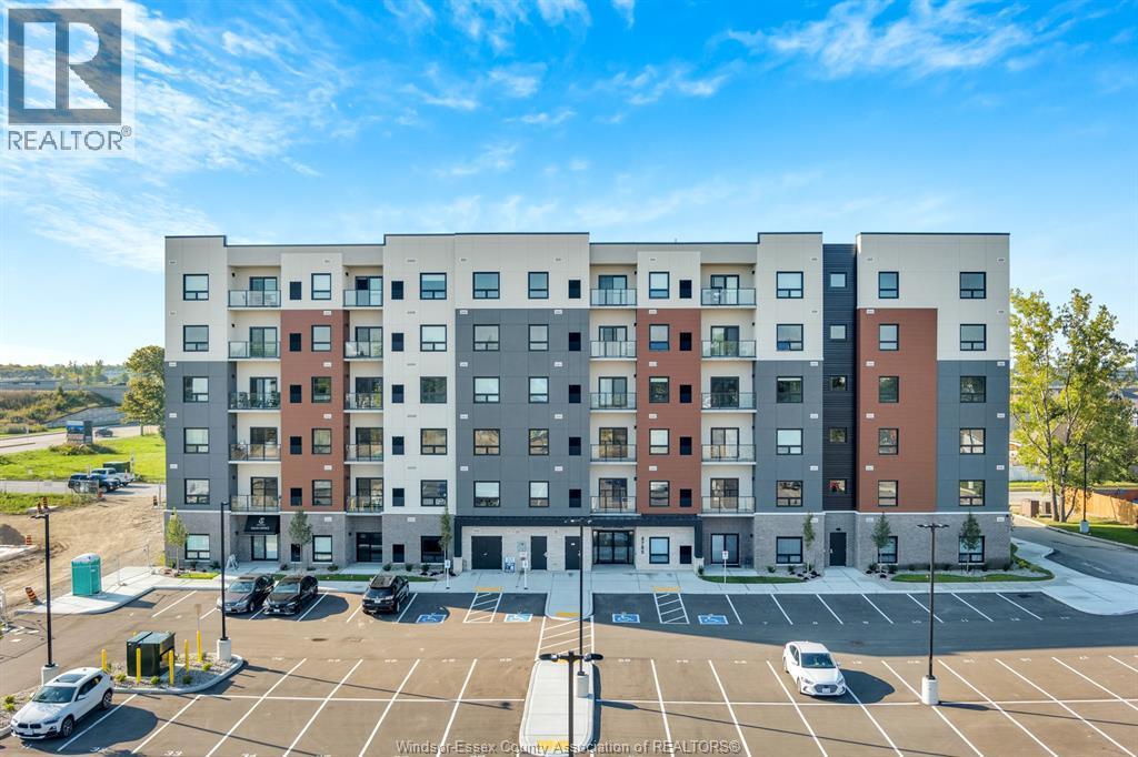 4785 Walker Road #604, Windsor — photograph 2