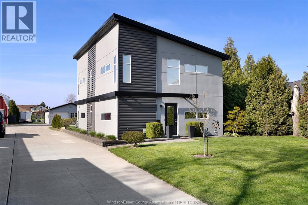 Single Family — 136 Lowes Sideroad, Amherstburg, Ontario