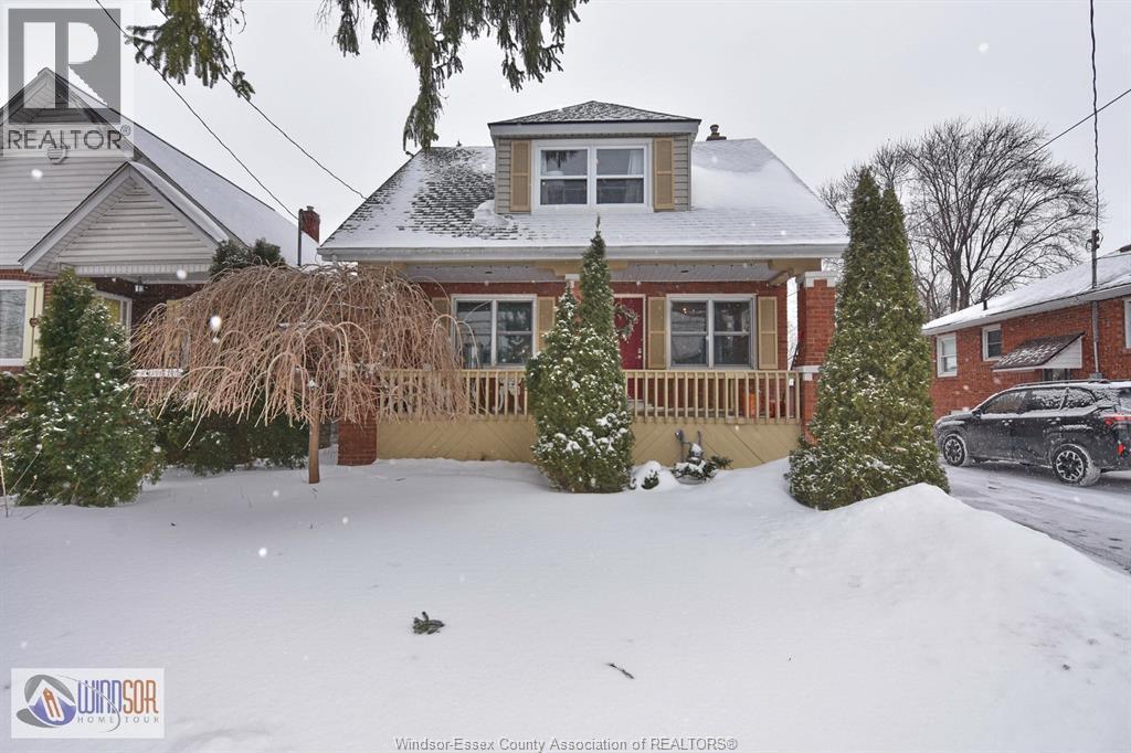 2471 Pillette, Windsor — photograph 3
