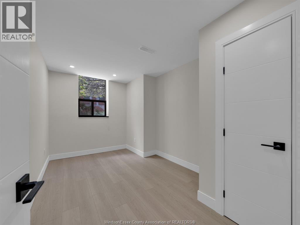 3177 Riverside Drive #110, Windsor — photograph 3