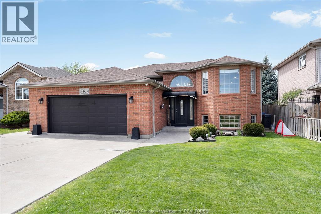 4205 Barton Crescent, Windsor — photograph 3
