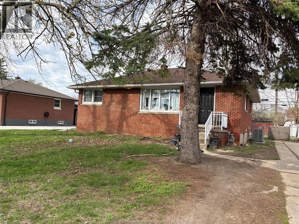 Single Family — 3580 McKay, Windsor, Ontario