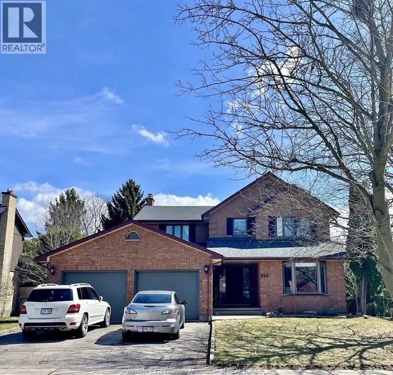 Single Family — 555 Jeffreybrook Drive, London, Ontario