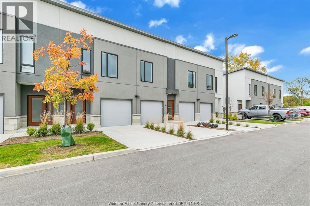 550 Sandison Street #62, Windsor — primary photograph