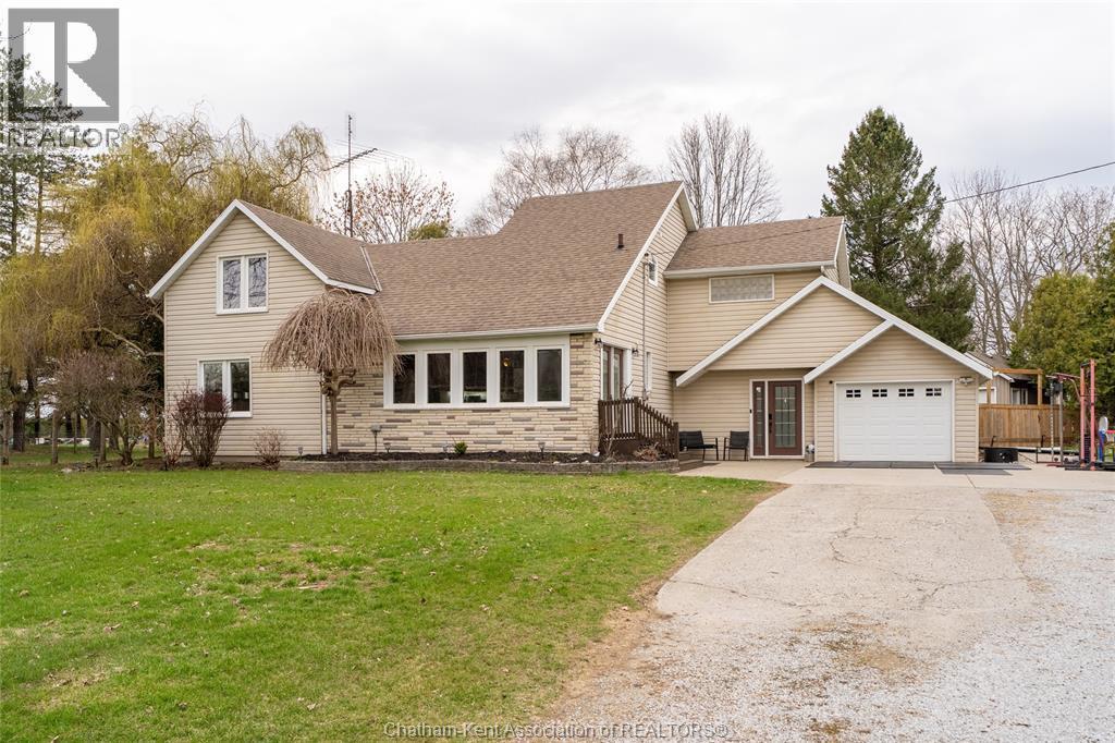 Single Family — 12979 Longwoods Road, Thamesville, Ontario