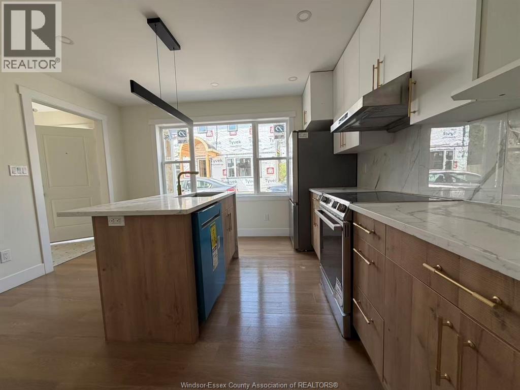 160 Askin Avenue #3, Windsor — photograph 3