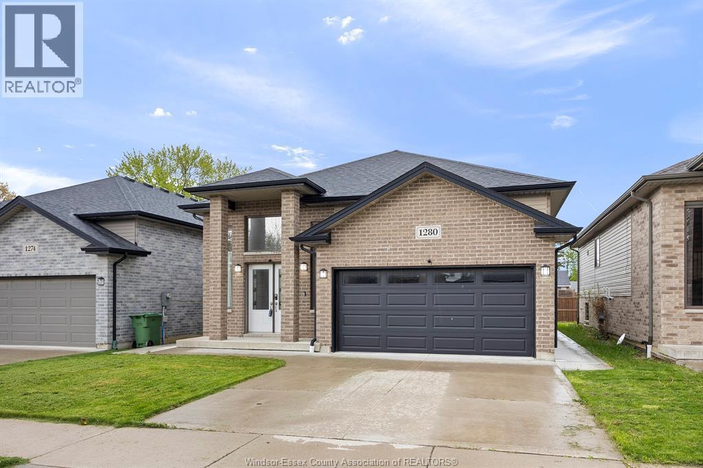 1280 Eastlawn, Windsor — primary photograph