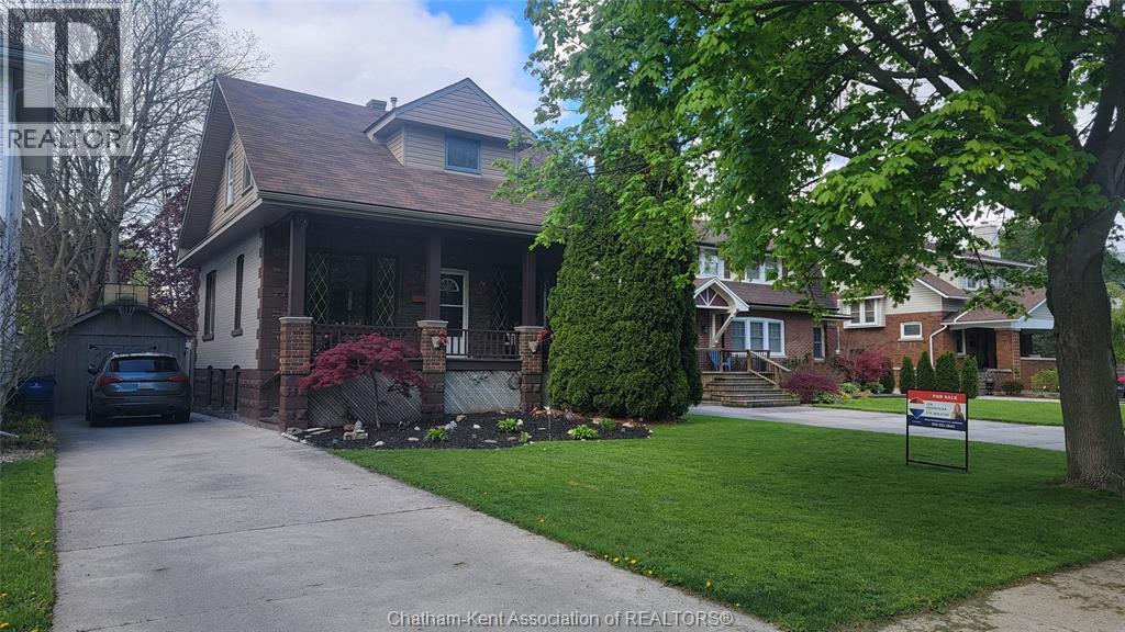 Single Family — 70 Inshes Avenue, Chatham, Ontario