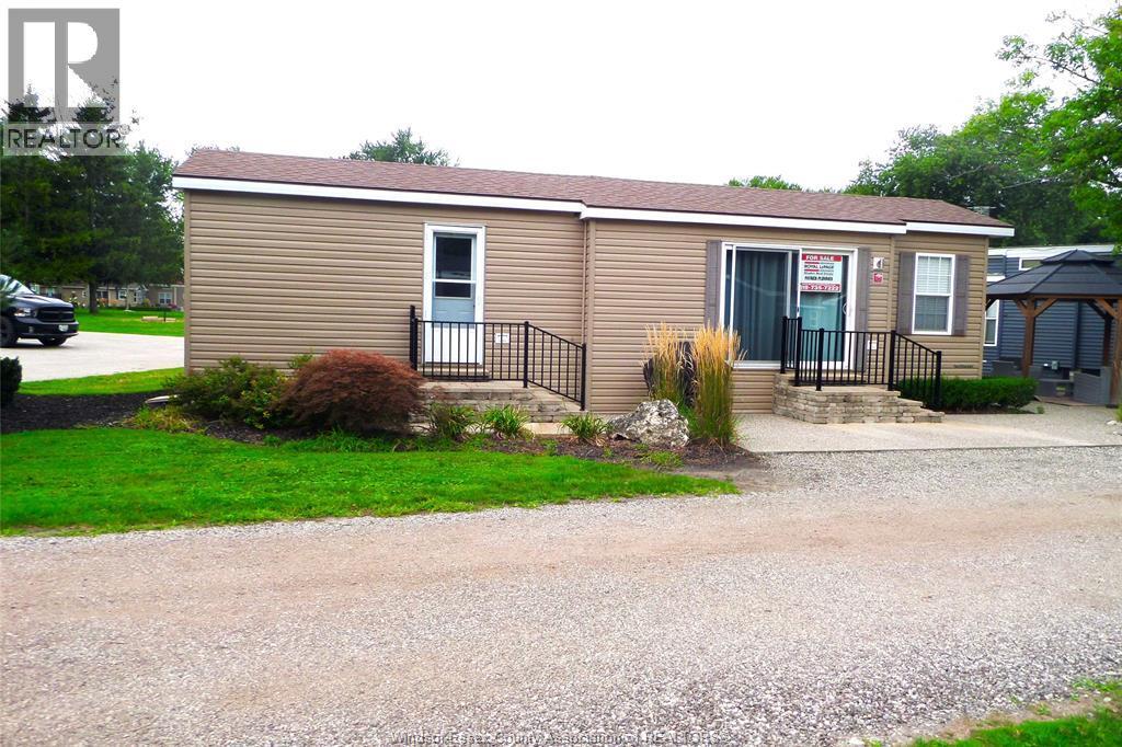 Single Family — 981 County Rd 2, Lakeshore, Ontario