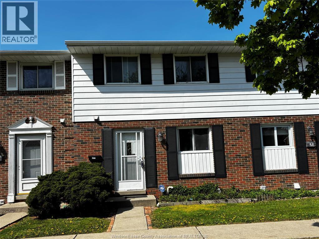 3057 Meadowbrook Lane #3, Windsor — photograph 2