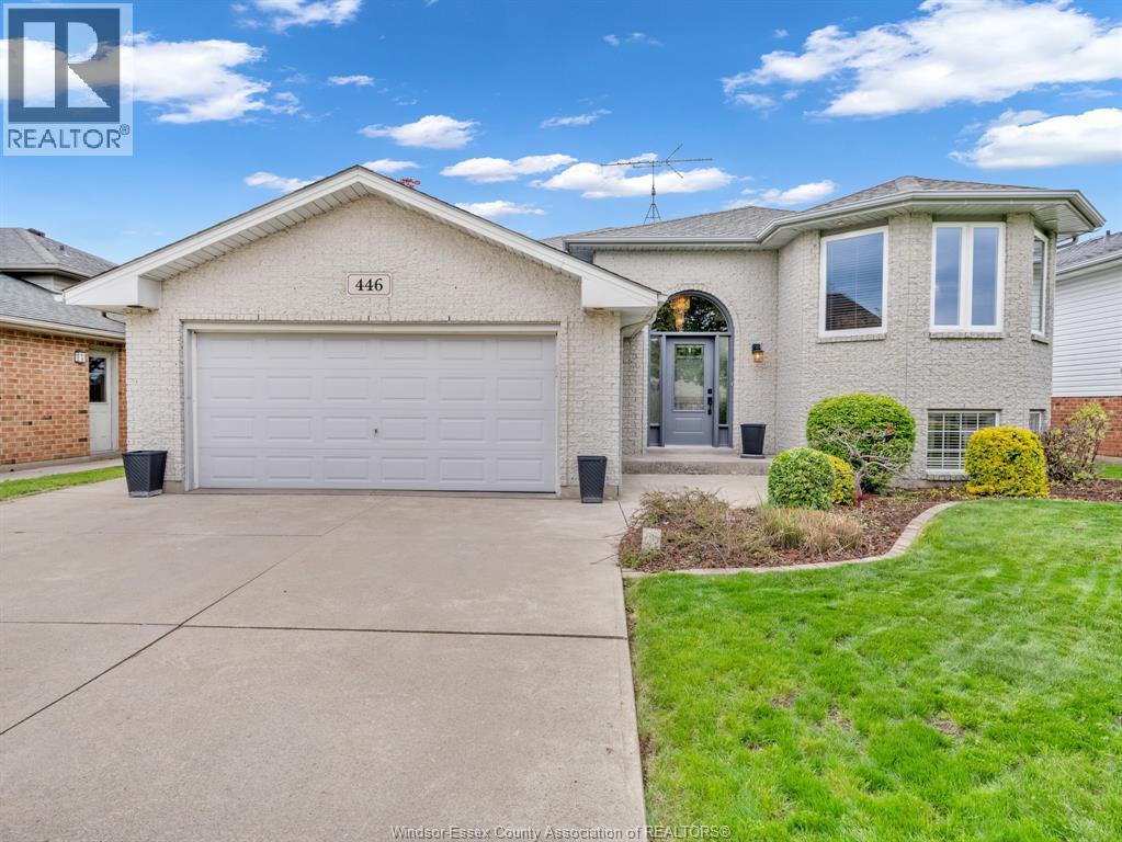Single Family — 446 Briar Ridge Avenue, Amherstburg, Ontario
