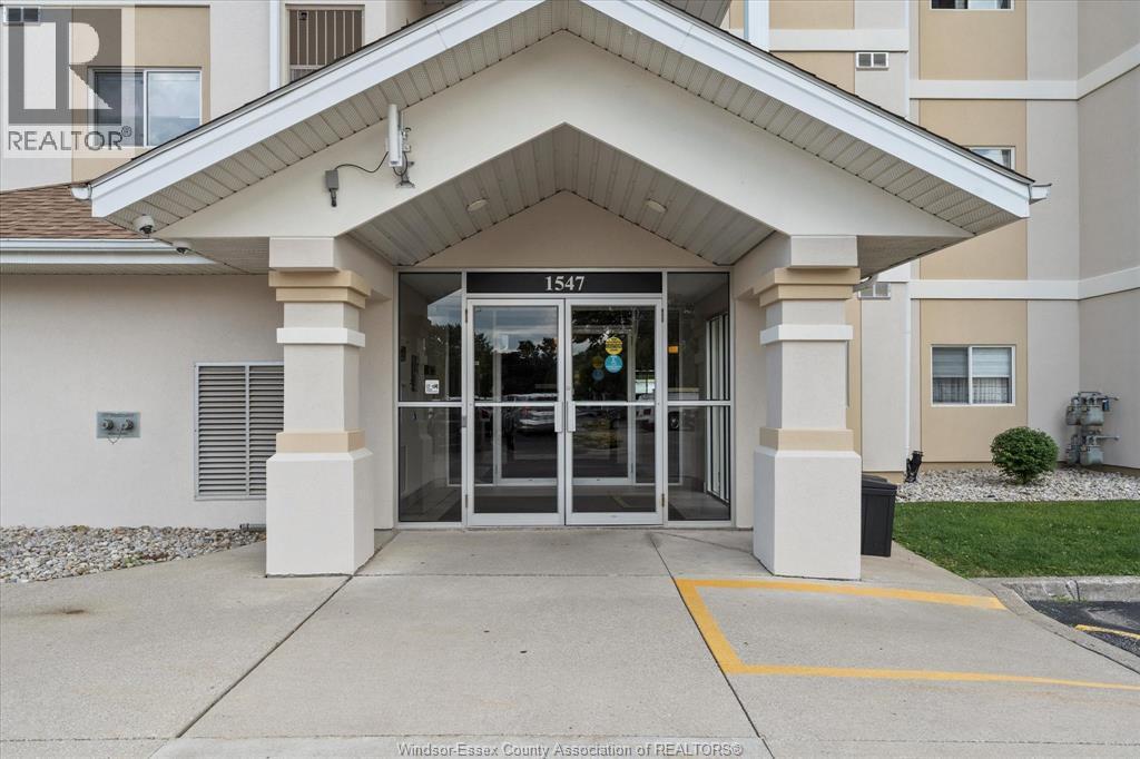 1547 Grand Marais Road #407, Windsor — photograph 3