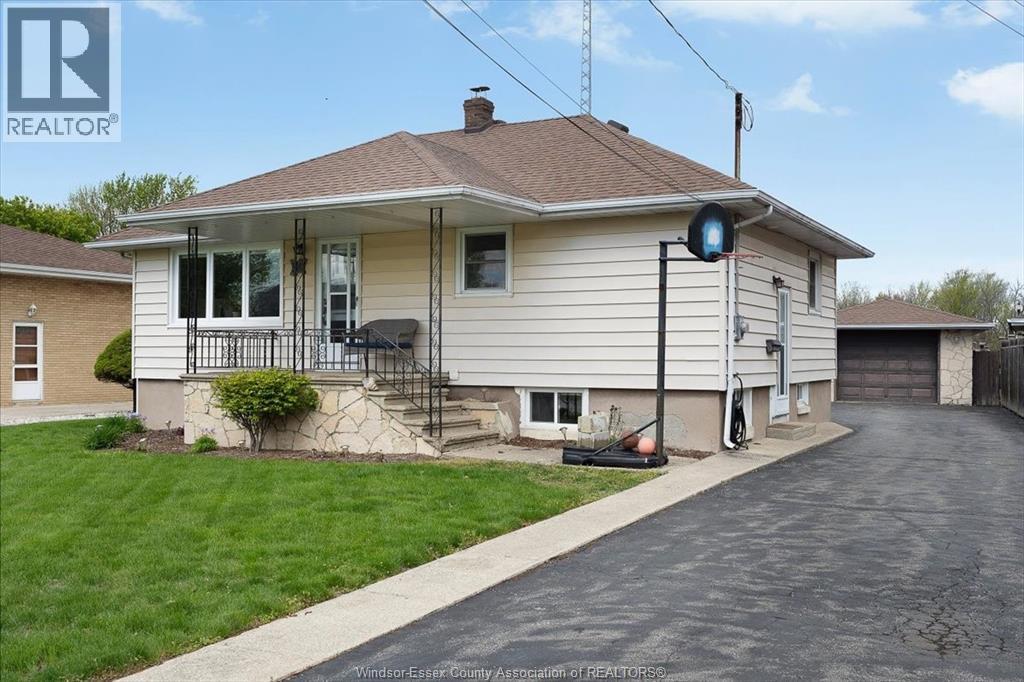 Single Family — 34 Texas Road, Amherstburg, Ontario