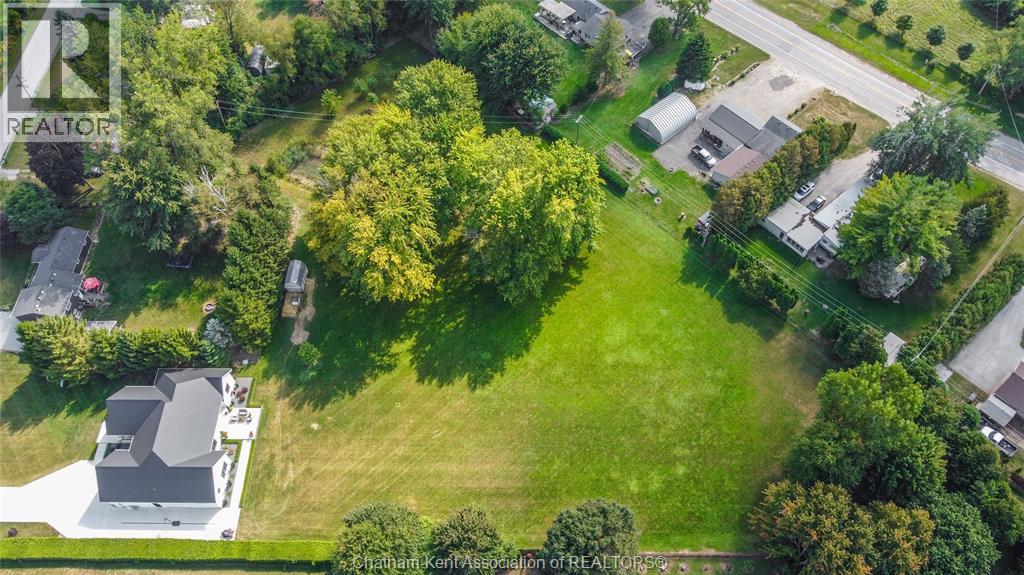 Single Family — 23636 Zone Road 1, Thamesville, Ontario