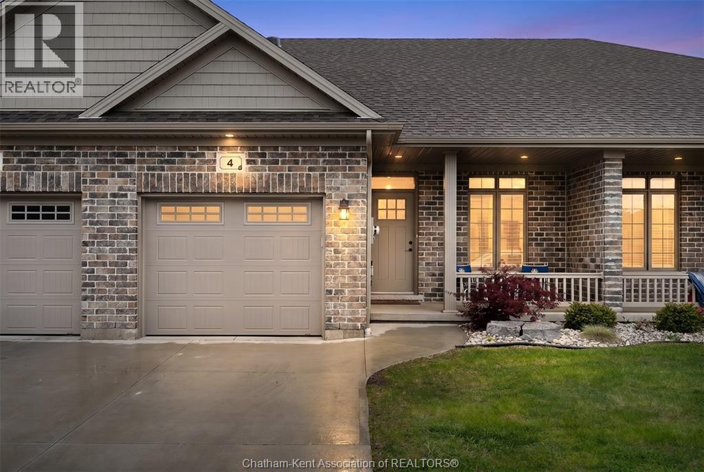 Single Family — 4 Jonathan Street, Chatham, Ontario