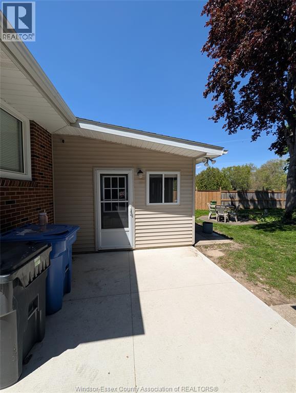 2990 Pillette Road #LOWER, Windsor — photograph 2