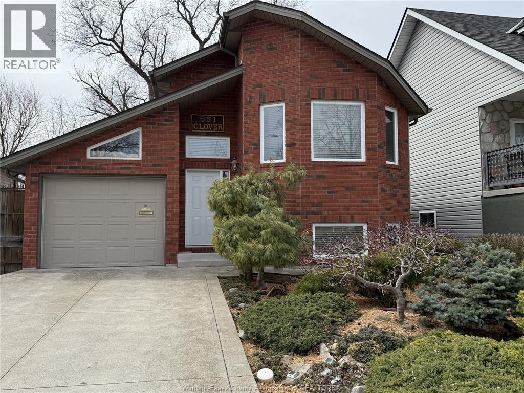 551 Clover Street, Windsor — primary photograph
