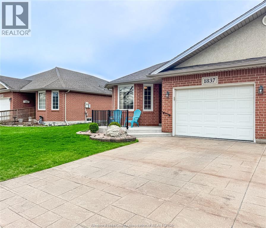 1837 Questa Drive, Windsor — photograph 2