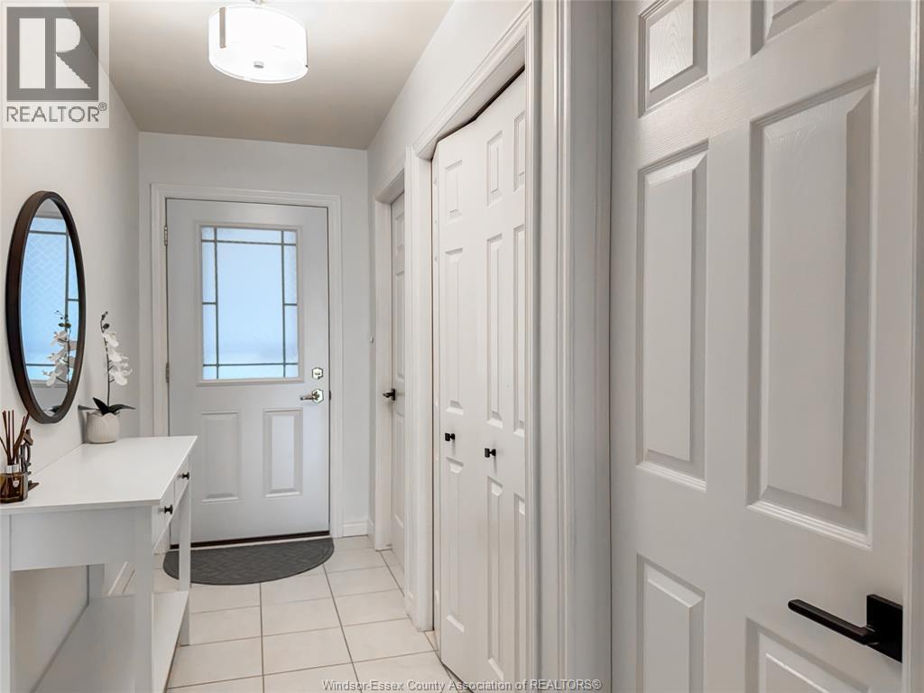 1837 Questa Drive, Windsor — photograph 3