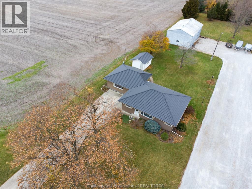 13171 Base Line Road, Thamesville — photograph 3
