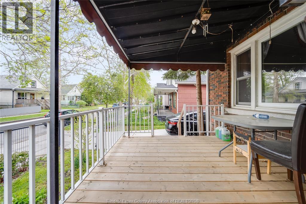 1236 Hickory Road, Windsor — photograph 3