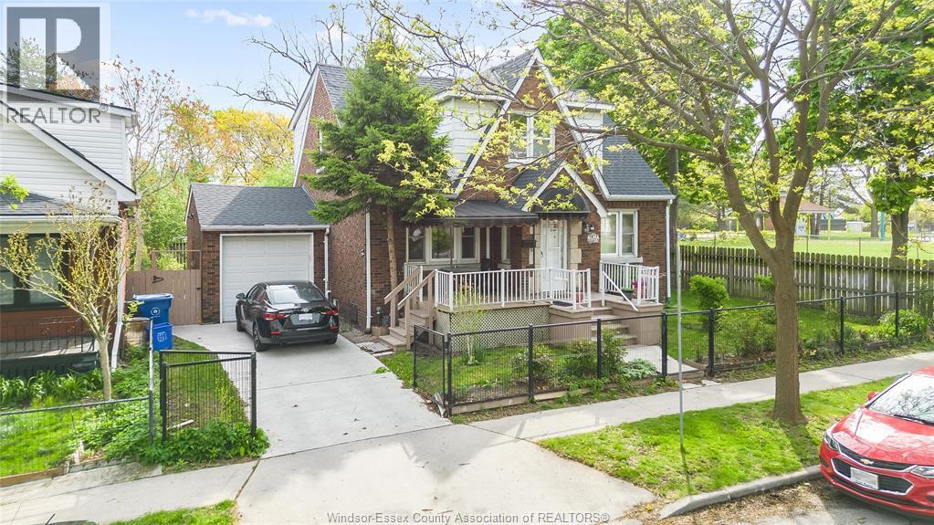 1236 Hickory Road, Windsor — primary photograph