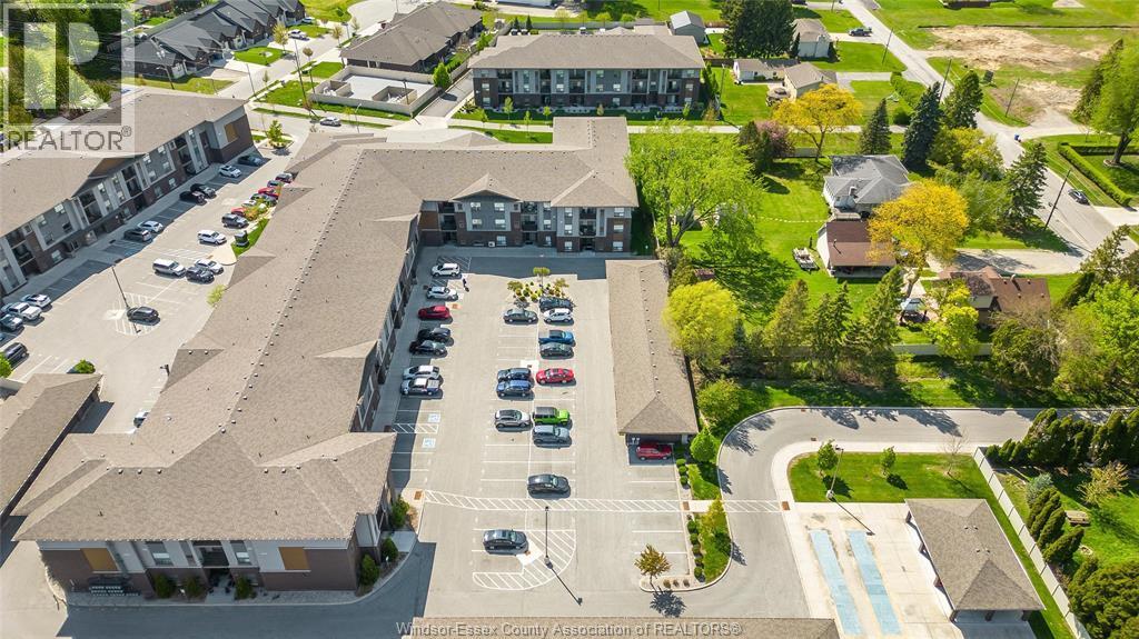5840 Newman Boulevard #118, LaSalle — photograph 2