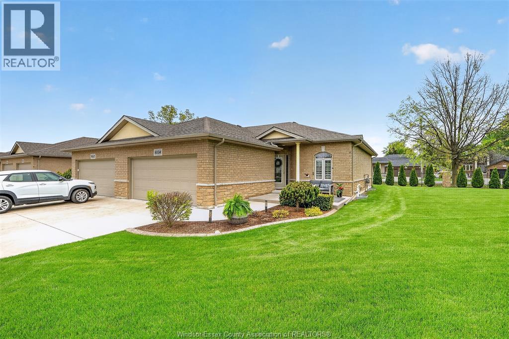 6150 Tiburon Crescent, Windsor — primary photograph