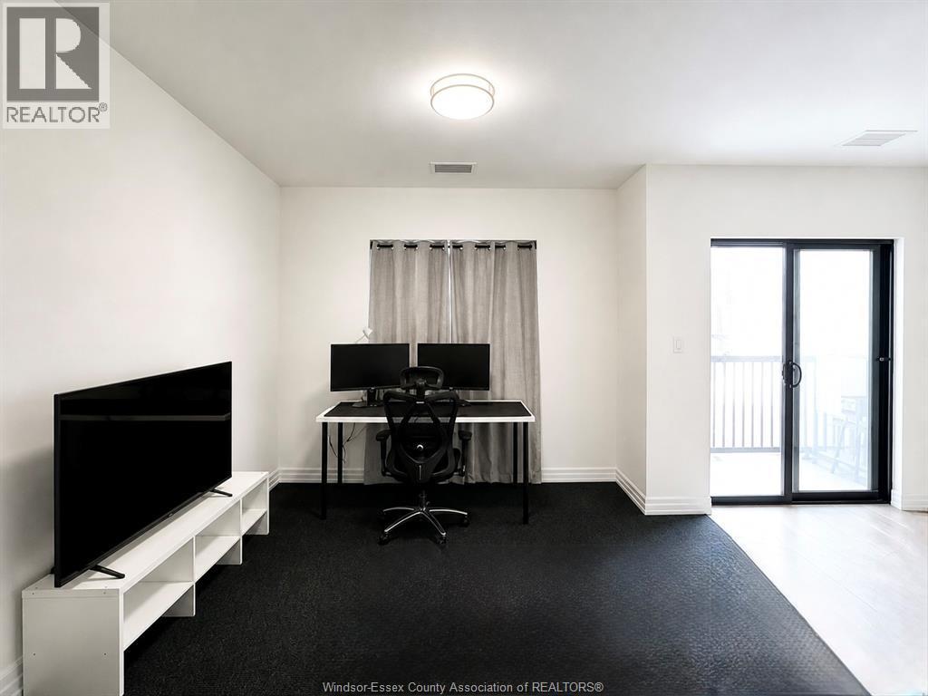 7337 Meo Boulevard #420, LaSalle — photograph 3