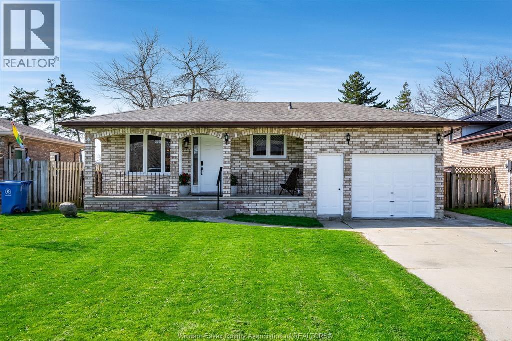 Single Family — 237 Murray Street, Kingsville, Ontario