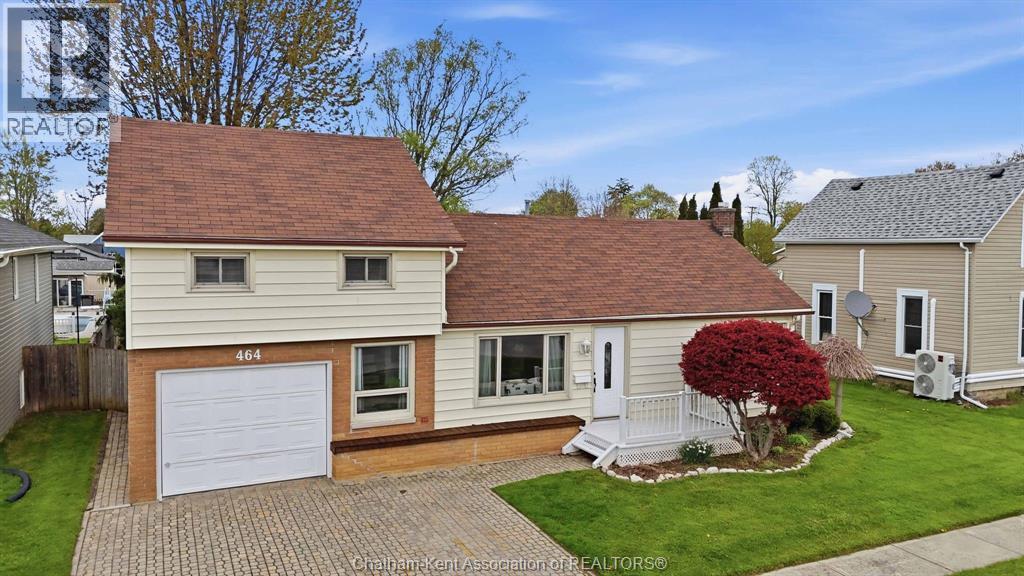 Single Family — 464 Richmond Street, Dresden, Ontario