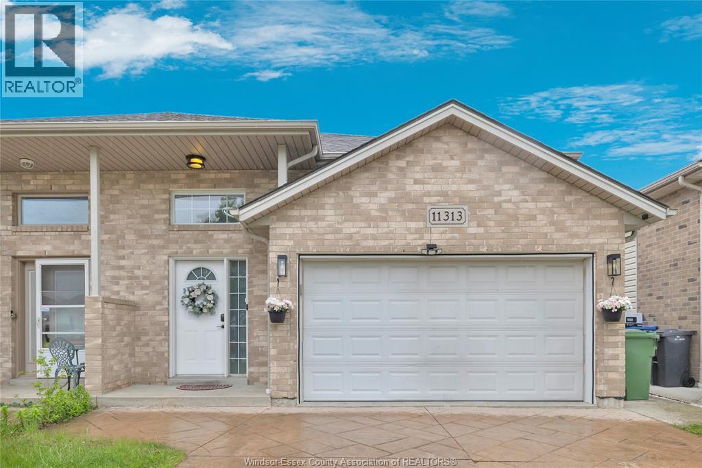 11313 Timber Bay, Windsor — primary photograph