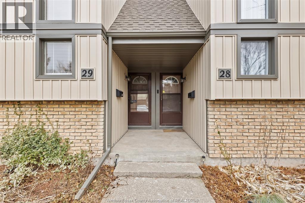 302 Vine Street #29, St. Catharines — photograph 3